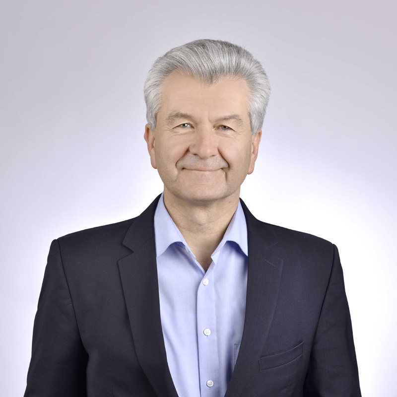 Dr. Wolfgang Reich